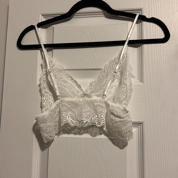 White lace bralette - Picture 2 of 2